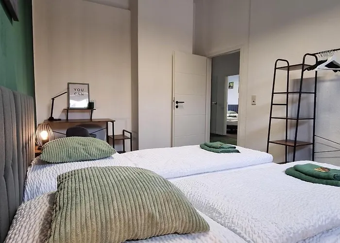 Fine Living - Zentral, Erdgeschoss, Gute Anbindung Zur A2 * פיין